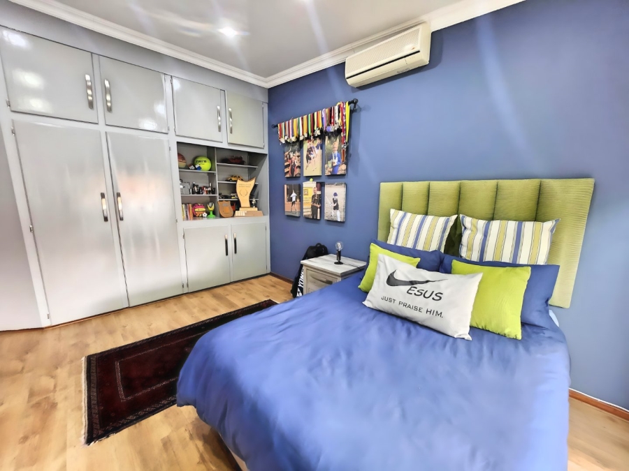 5 Bedroom Property for Sale in Doringkruin North West